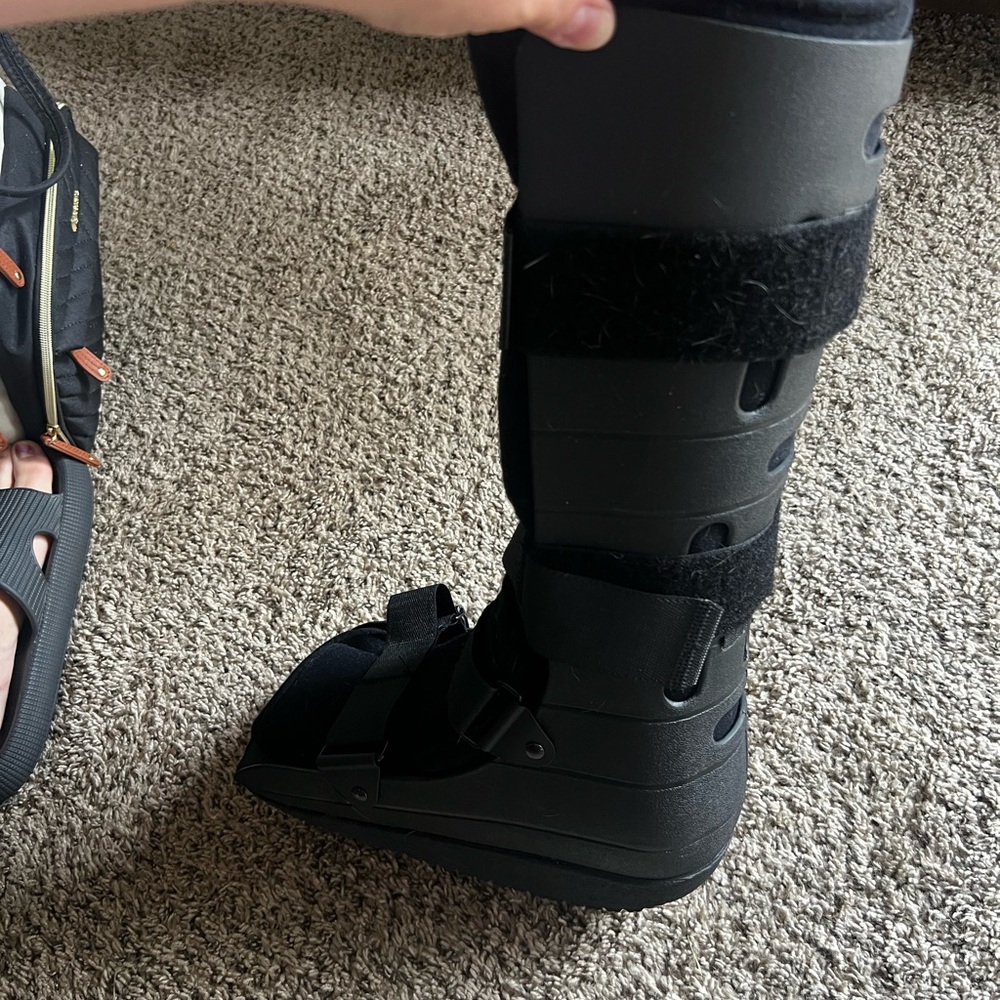 Black Medical Walking Boot